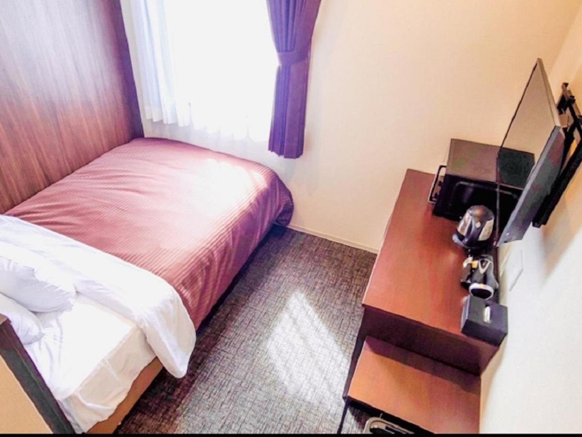 Natural Hot Spring Hotel Livemax Premium Hiroshima Exterior photo